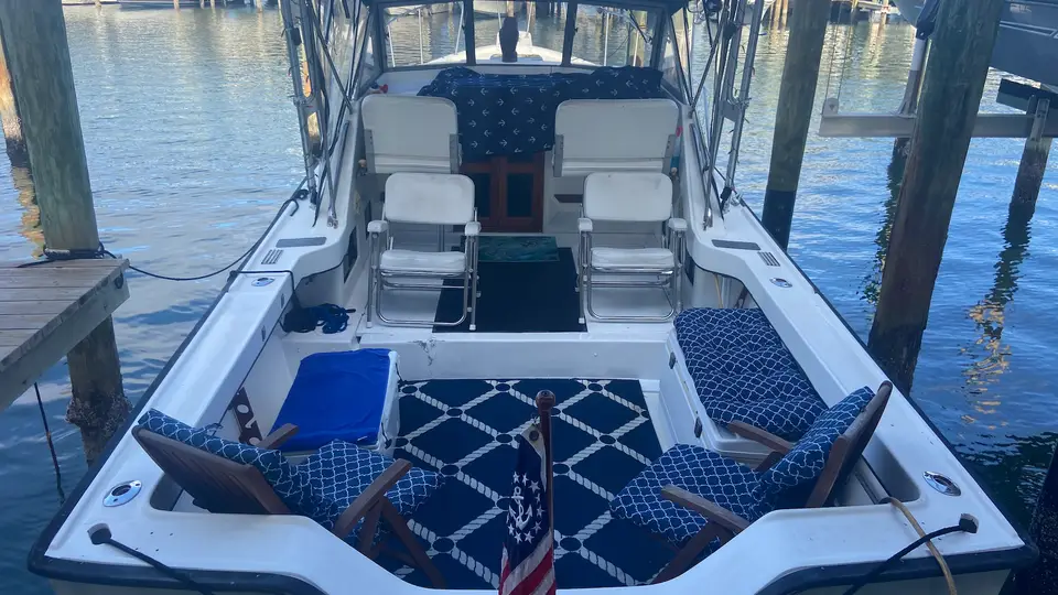 Rent this 30' Luhrs Craft on Anchor