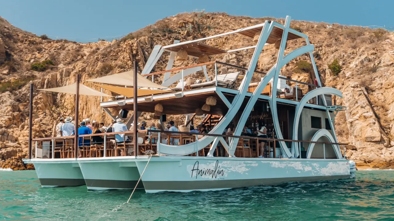 Rent this 50' Custom on Anchor